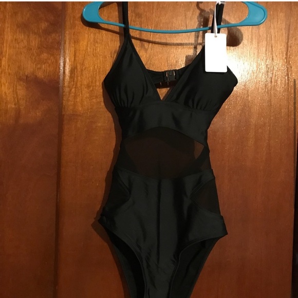 NWT BLACK STRAPPY MESH CUT OUT BACKLESS BODYSUIT - Picture 5 of 7